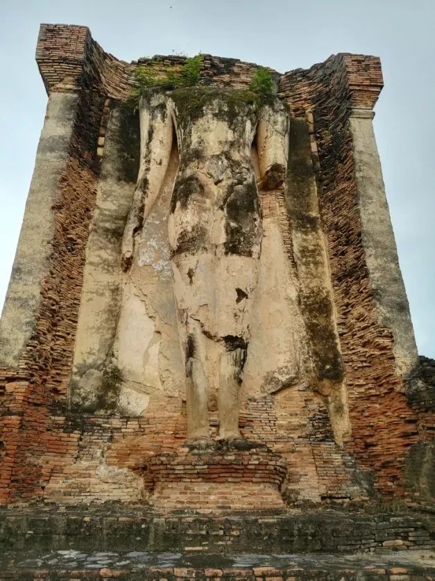 君行体验官专栏丨他在佛之国度，邂逅了一场浪漫