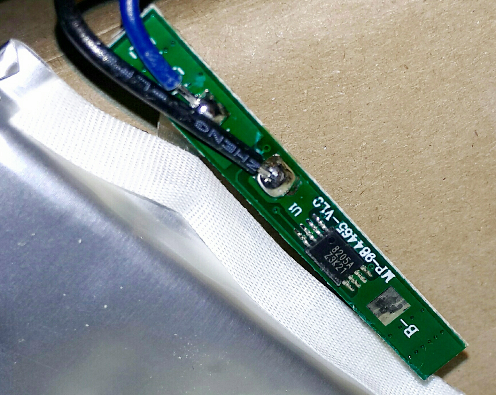 与乐磁吸充电宝拆解,拆解充电宝100000毫安