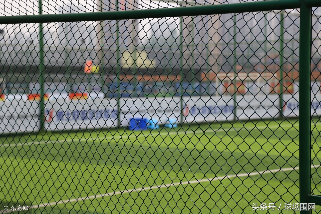 球场围网围栏安装,笼式足球场围网标准规范