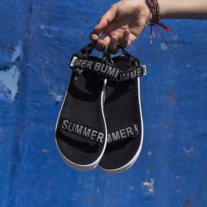 夏季女凉鞋推荐潮牌,潮女凉鞋