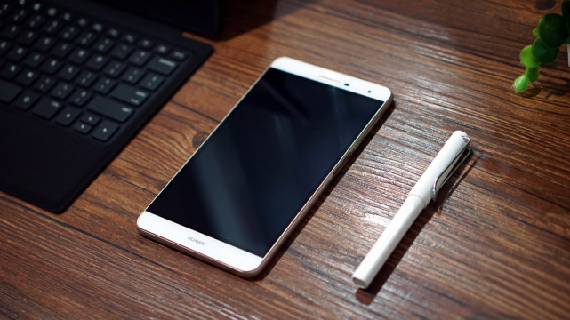 小米max一款超大手机,小米max和小米max2性能测评