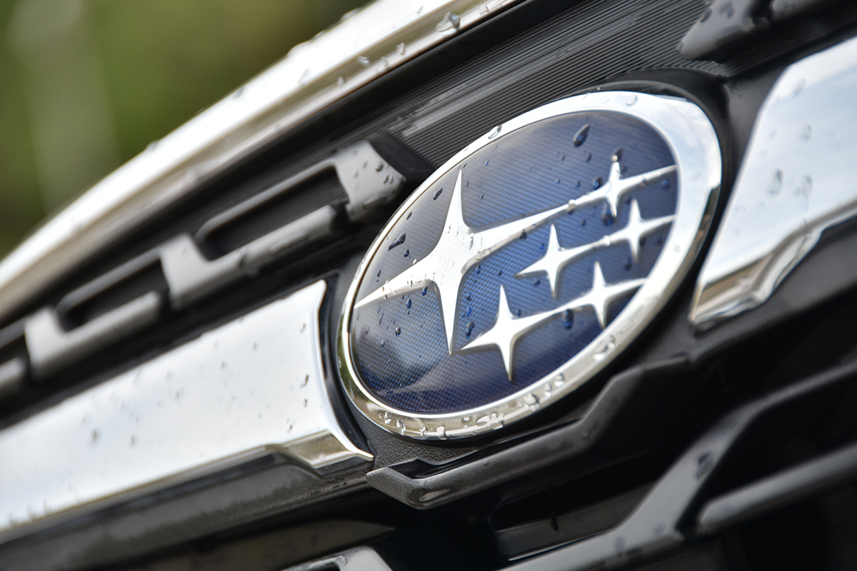 自成一派原创视频,2016款2.0斯巴鲁森林人评测