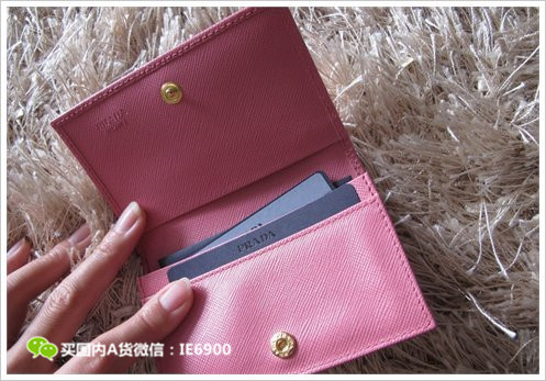 国人在外国占领巴黎春天，外国人眼里是这样看我们中国人的！