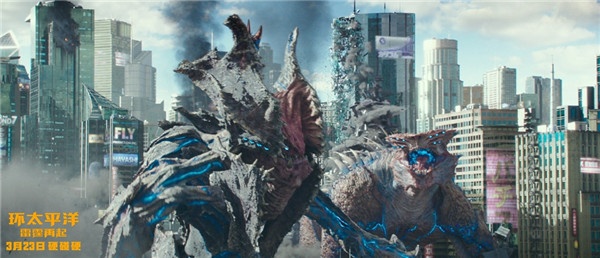 看完环太平洋,环太平洋2雷霆再起陀螺