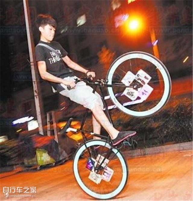 死飞自行车蹬起来费劲是哪里问题,死飞自行车骑着费力怎么解决