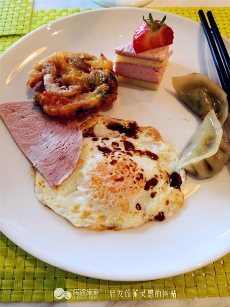 做一家有品质有温度的酒店,轻奢酒店大堂办公