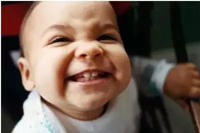 牙齿磕掉了适合吃些什么,孩子牙齿磕掉了怎么办