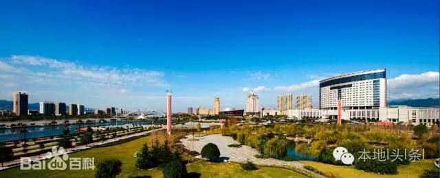 这个县城了不得,不仅拥有民间故宫,还有东方好莱坞!