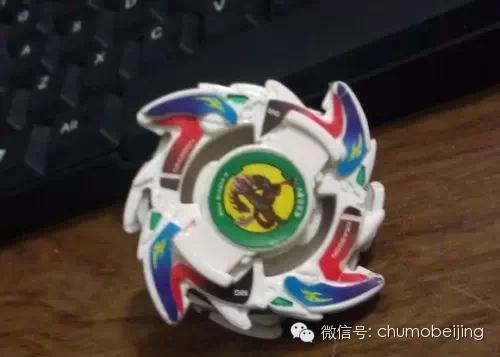 满满的小时候的回忆视频,小时候走过的路满满的回忆