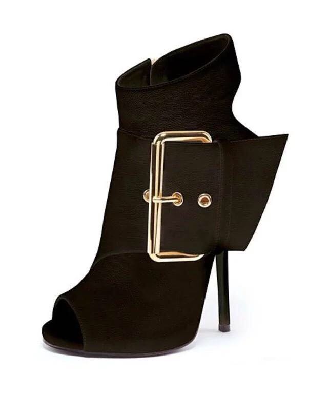 每个女人都要有的高跟鞋大品牌,十大高跟鞋轻奢品牌