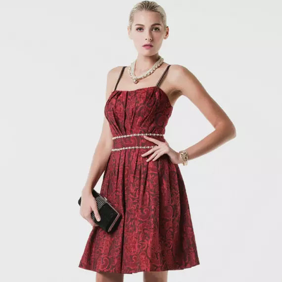 轻薄凉快夏季连衣裙,热天凉快连衣裙新款