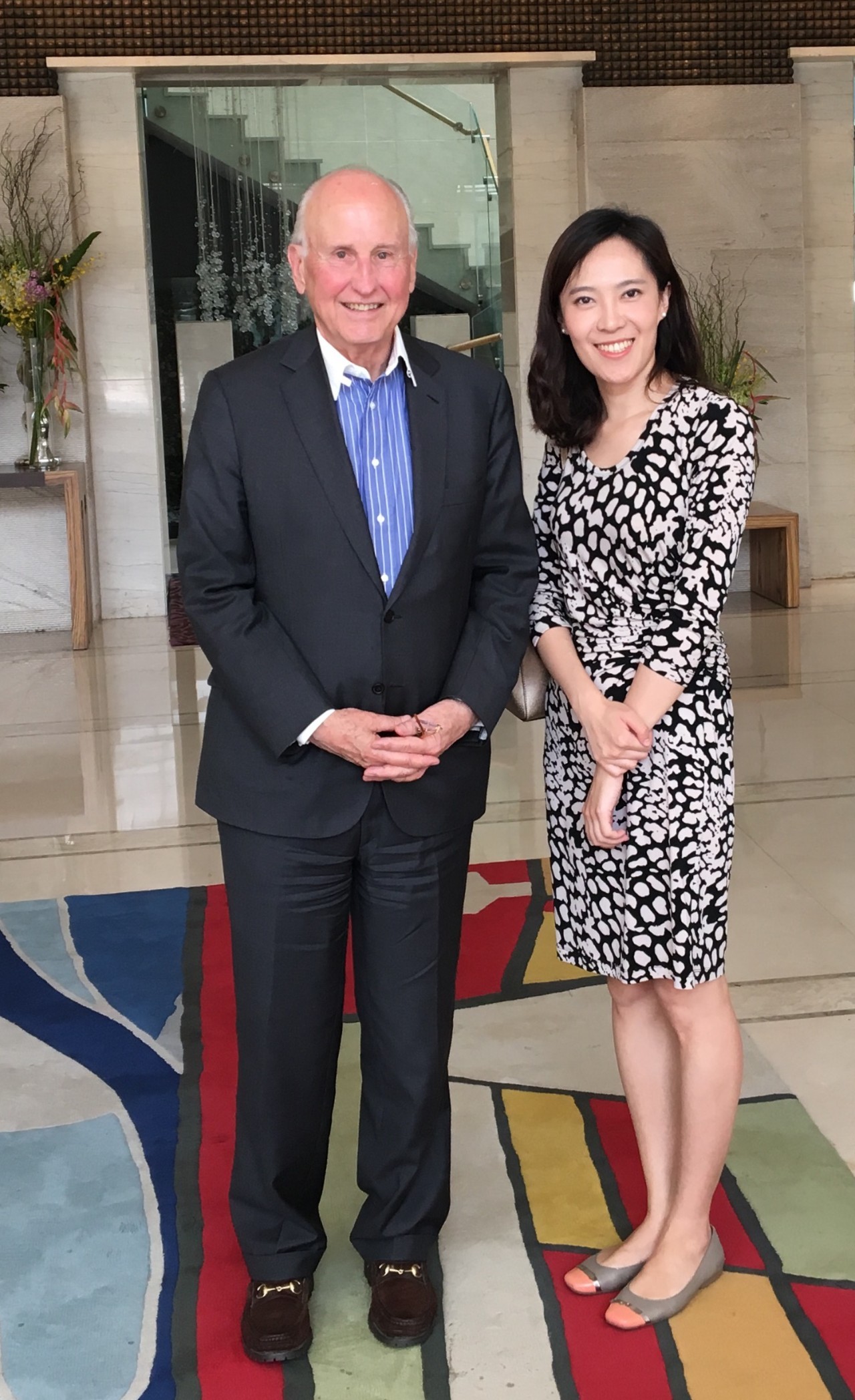 福斯特教授：麦肯锡工作32年，带克里斯坦森实习，是怎样一种体验？