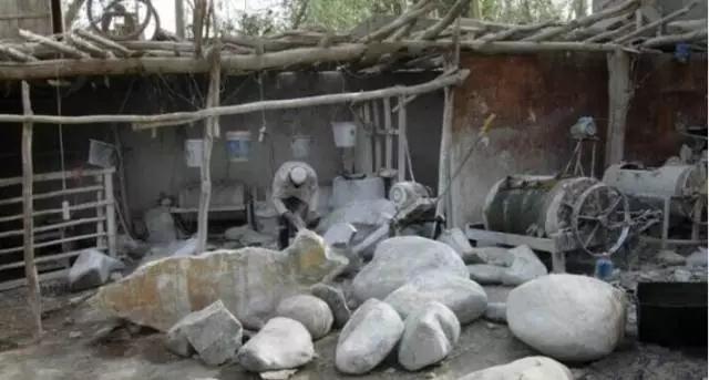 和田玉竟被俄罗斯人铺地砖？！