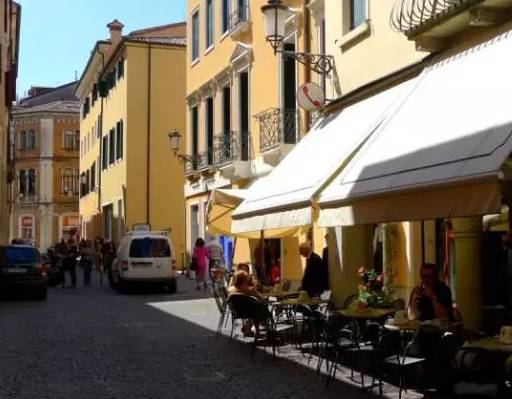 最划算的买手店,不容错过的买手店