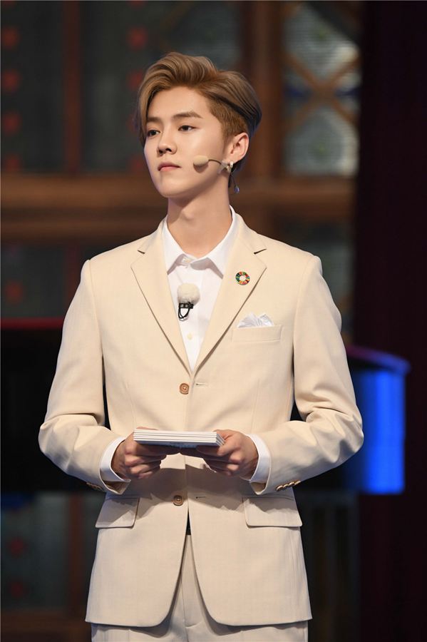 奔跑吧邓超哪一期全员回归,奔跑吧第一季邓超替鹿晗出战