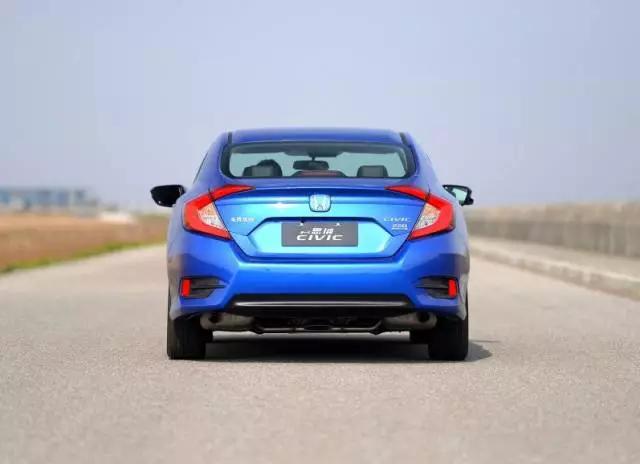 思域排量1.0和1.5哪个好,思域1.0试驾视频