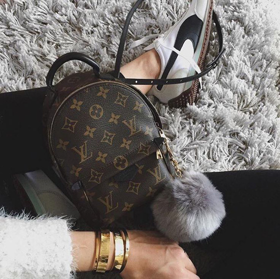 杨幂小糯米买包包,杨幂小宋佳