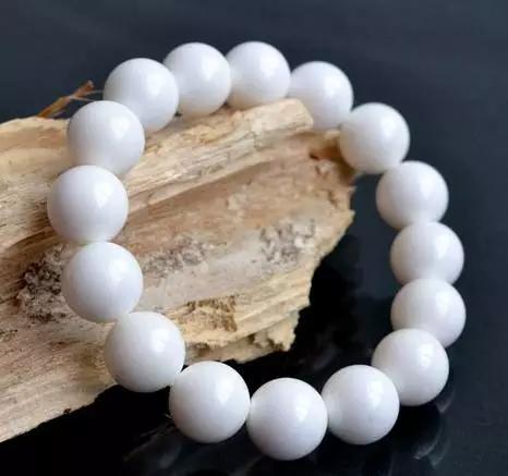 砗磲变黄怎么把它变白回来,砗磲真的能治病吗