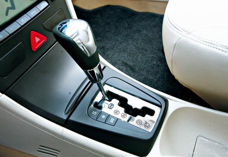 560旗舰16速怎么样,560amt变速箱通病