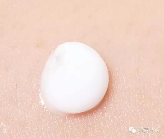 比较滋润的润手霜 (保湿最好的手霜排行榜)