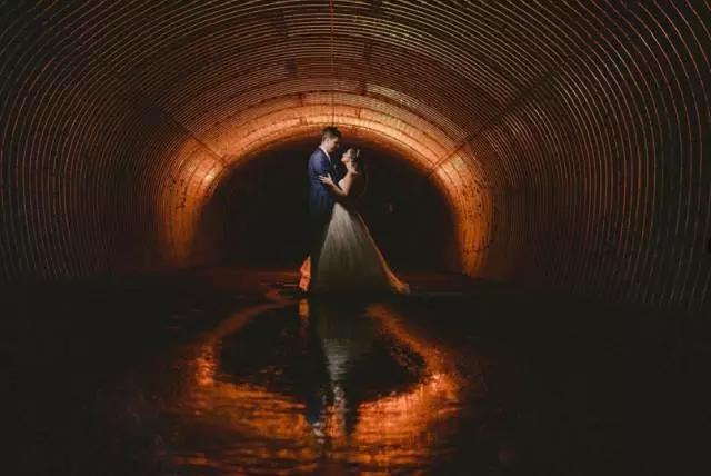 咫尺光年爱如初见意思,咫尺光年爱如初见什么意思