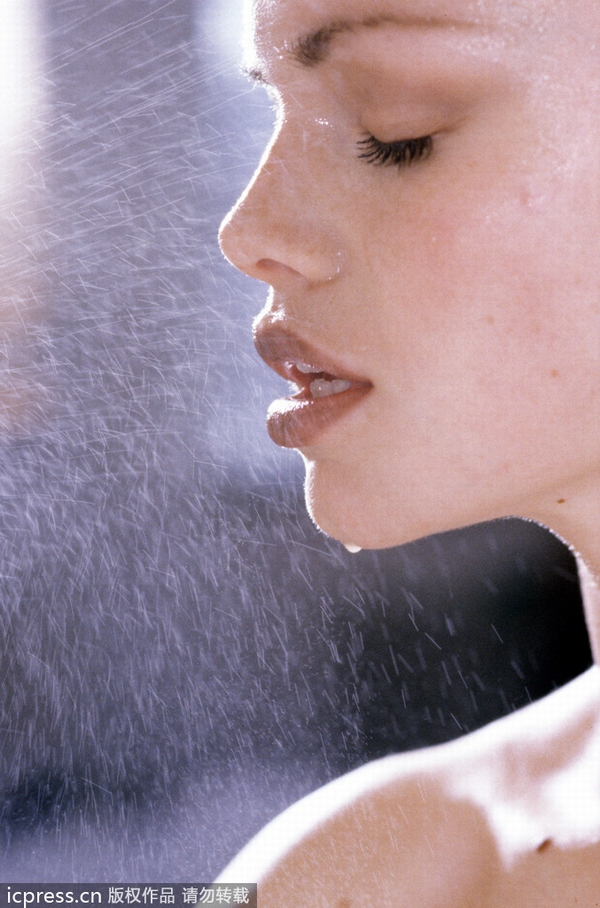 亚博士深层补水精华液,深层补水小分子保湿精华液