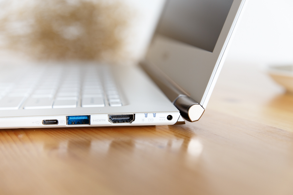 Acer蜂鸟S5-371上手加图赏：告诉你外貌也是生产力