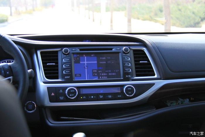 2015丰田汉兰达2.0t两驱精英型5座,2022款汉兰达2.0t的优缺点