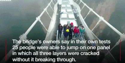 中国玻璃桥砸不烂视频,bbc节目中国