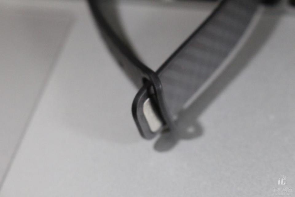 智能手环玩王者荣耀,华为畅玩a1手环