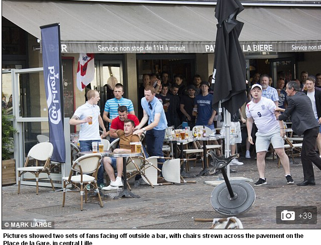 俄罗斯与英格兰打架视频,俄罗斯和英国足球斗殴事件