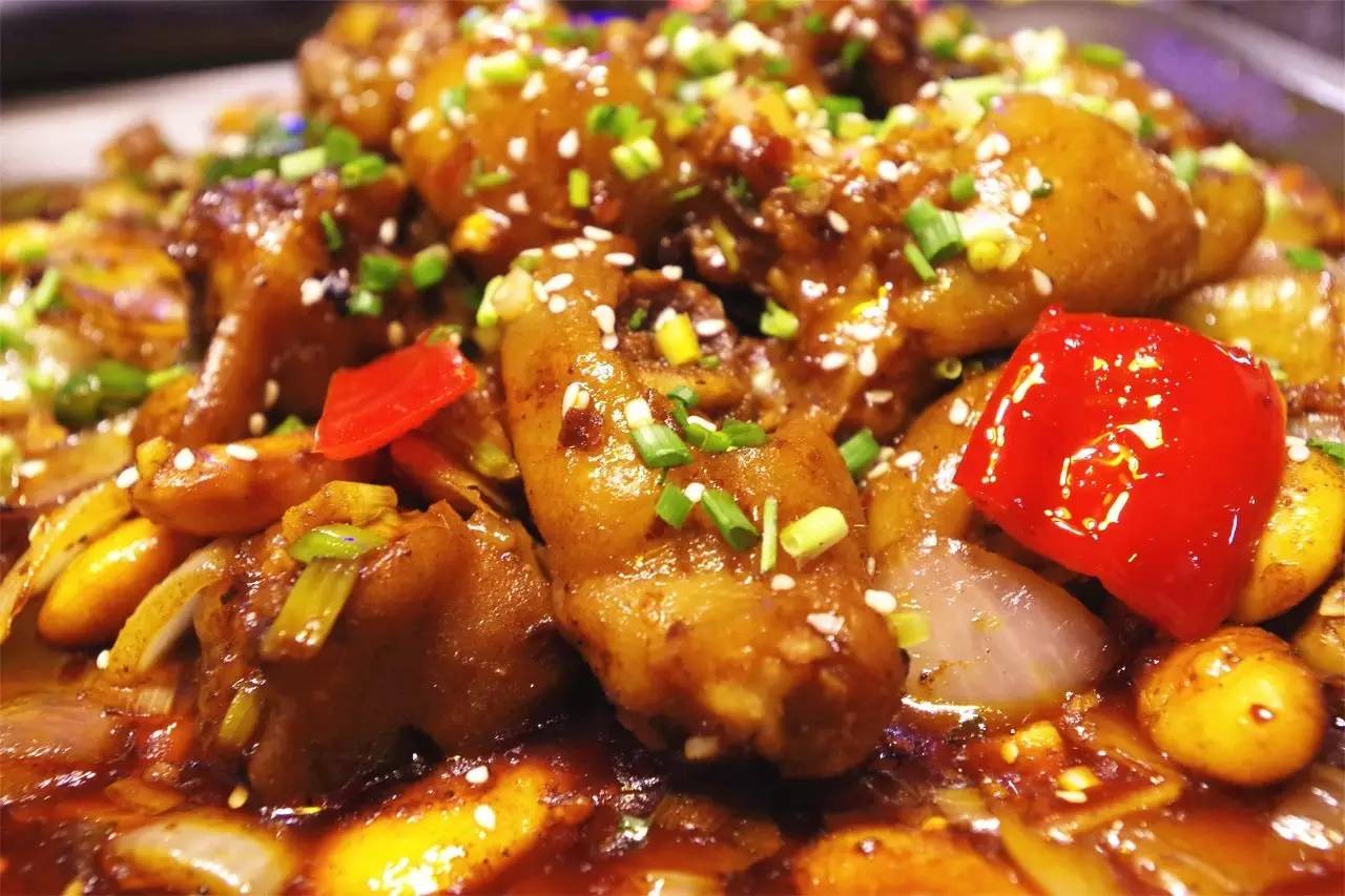 撑起成都干锅半壁江山的“销魂掌”强势登陆芜湖！