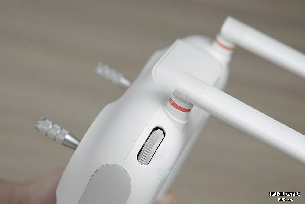 比大疆还好的无人机开箱,小米无人机4k版对比小米无人机