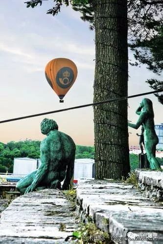 米勒斯,米勒斯雕塑