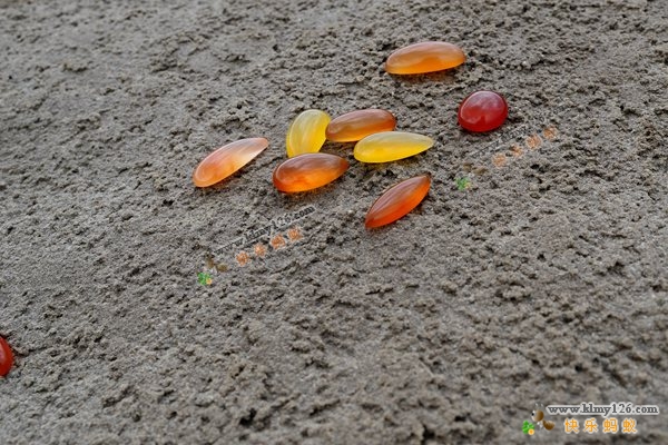 斑彩石是宝石吗,斑彩石宝石家族