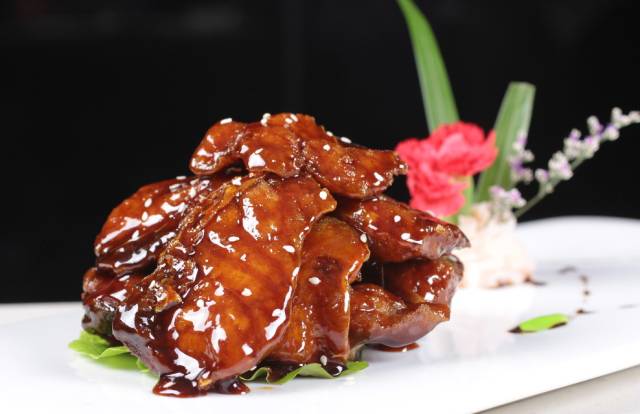 上海滩最有名的美食 (上海滩的特色美食)