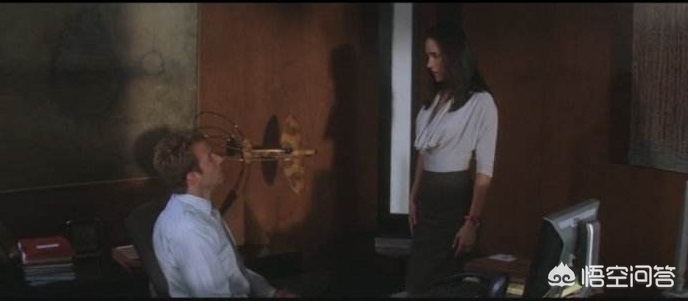 这部让人看了直呼过瘾的电影,看完让鼻血流一地的电影