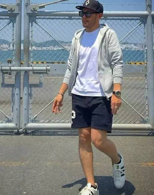 以下6位朋友,叫你一声“淘宝boy”可敢答应?