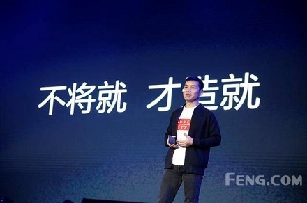 威威趣谈：哥打的不是台球是emoji表情包