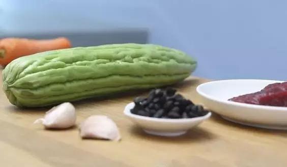 分享：夏季苦瓜瘦身餐