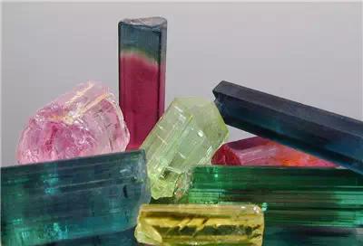 难得一见的缠丝玛瑙原石,最不受欢迎的五大原石