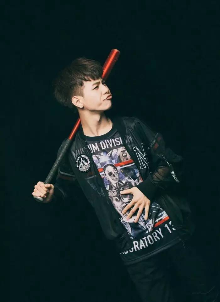 如果男朋友很难看怎么办,男朋友太丑怎么带回家