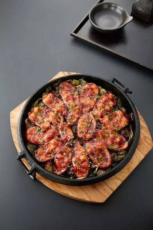 这家掌柜的店不简单｜排队2个小时，回头率高达89.76%