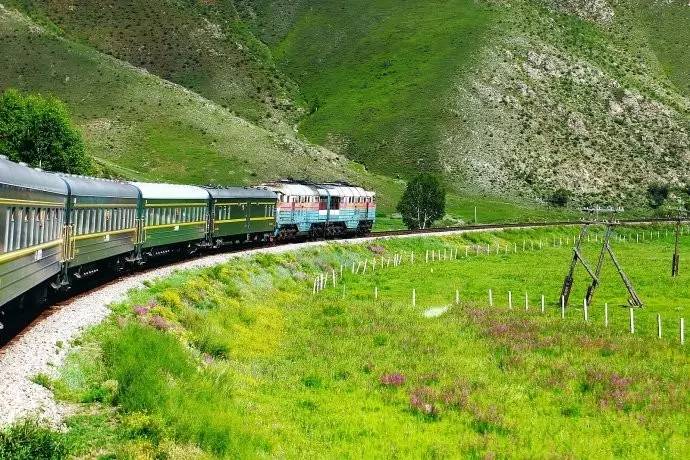 吉格斯执教曼联提拔的新人,吉格斯在曼联进了多少球