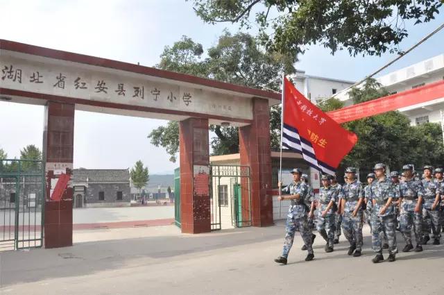 又到一年高三毕业季,又到了毕业季挥手告别