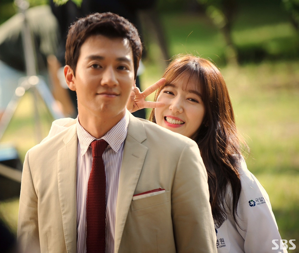 鏈翠俊鎯犲尮璇烘浌濡嗗,鏈翠俊鎯犲彂鑹插尮璇烘浌