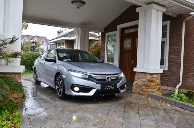 东风本田全新第十代思域,东风十代本田思域测评