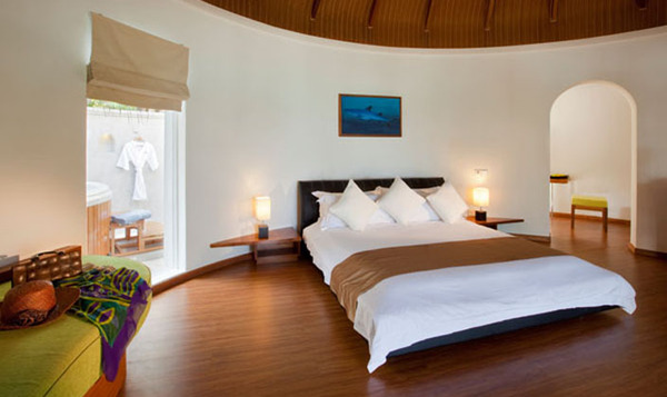 美佳航空的飞机,马代库拉玛蒂kuramathi价格