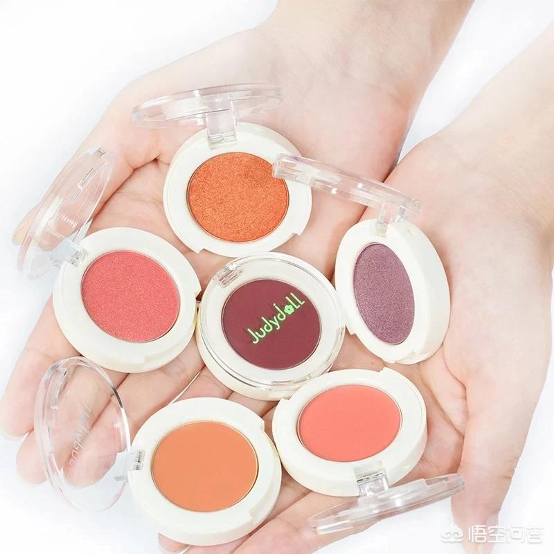 新手如何选眼影盘平价,新手怎么选眼影