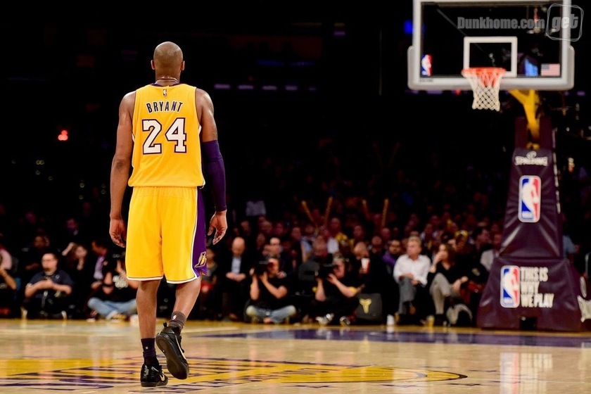 从球场走向街头,从球场回到现实